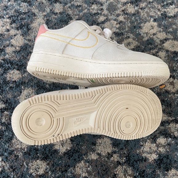 Women’s Nike Air Force 1 07 Low Leather Synthetic Coconut Milk - Picture 9 of 11